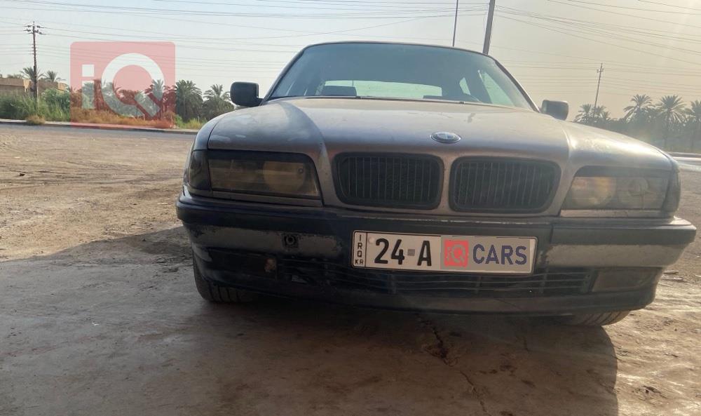 بي ام دبليو الفئة 7